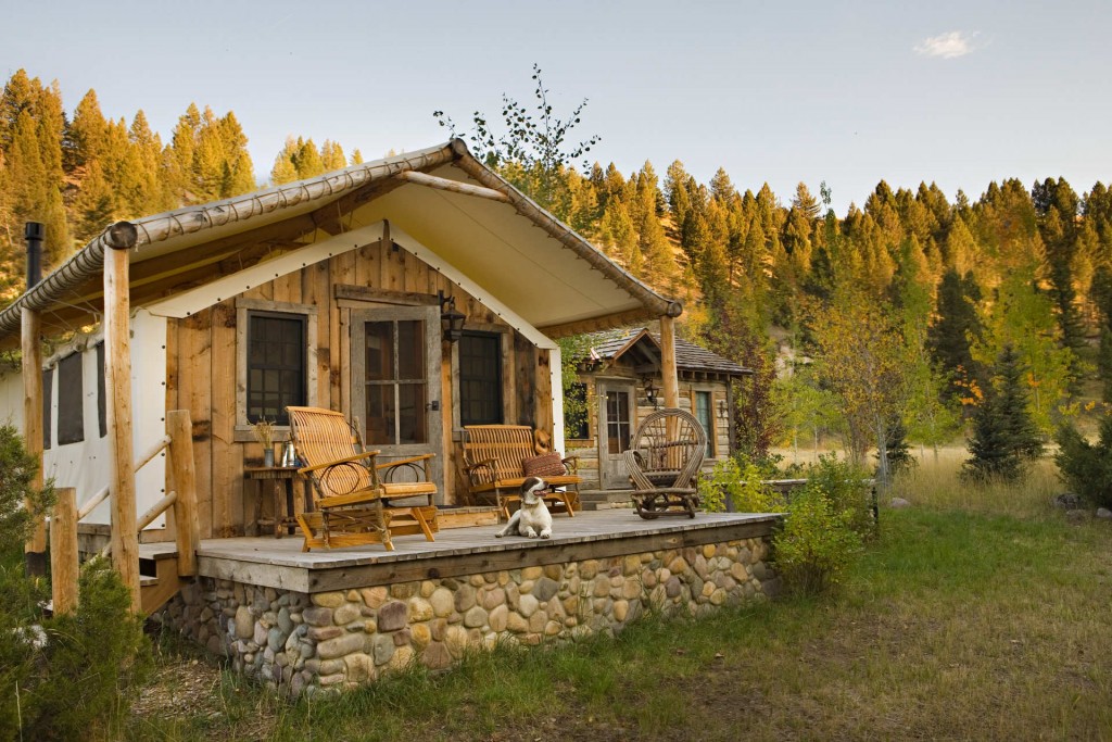 The front of Trapper Cabin - Ranch at Rock Creek