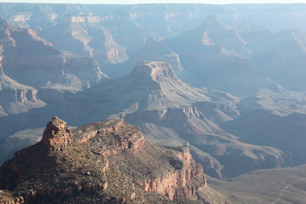 Hiking beneath the rim of the Grand Canyon gives you a totally different perspective and you really feel inside the canyon (ph. L Kaye)