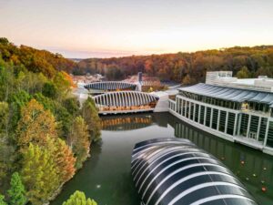 Crystal Bridges Museum